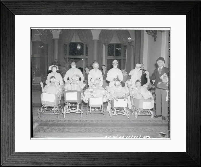 Framed Print : Celebrities Dressed as Dionne Quintuplets for Halloween Framed Print : Celebrities Dressed as Dionne Quintuplets for Halloween