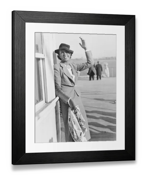 Framed Print : Josephine Baker Arriving in New York Framed Print : Josephine Baker Arriving in New York