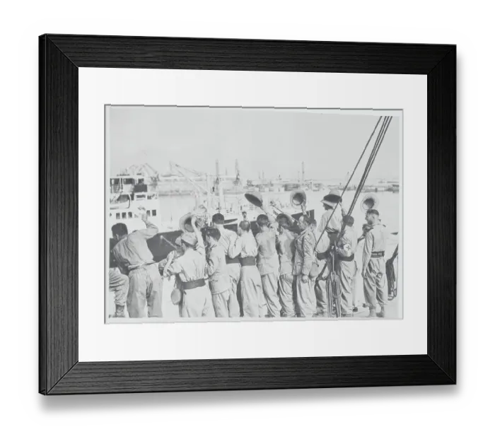 Framed Print : Italian Soldiers Leaving Port for Duty Framed Print : Italian Soldiers Leaving Port for Duty