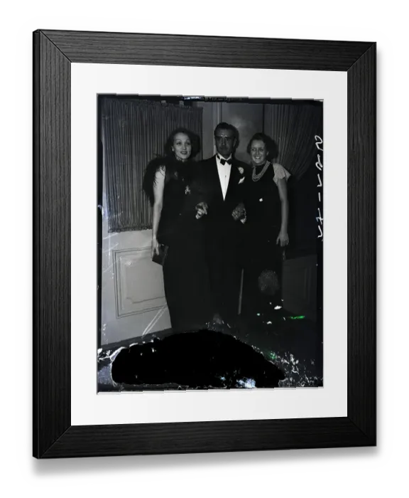 Framed Print : Marlene Dietrich with John Gilbert and Mary Astor Framed Print : Marlene Dietrich with John Gilbert and Mary Astor