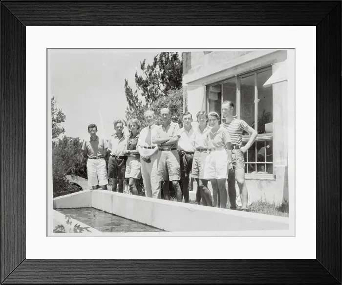 Framed Print : Dr William Beebe with His Crew in Bermuda Framed Print : Dr William Beebe with His Crew in Bermuda