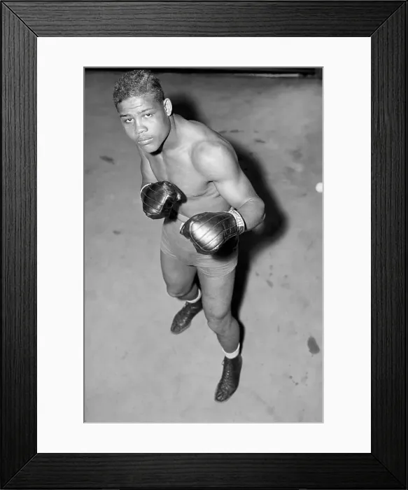 Framed Print : Joe Louis Ready To Face Primo Carnera Framed Print : Joe Louis Ready To Face Primo Carnera