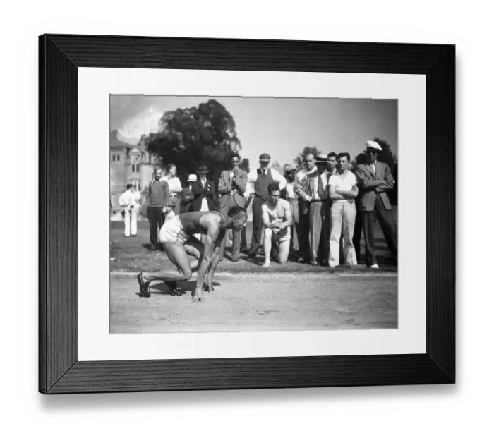 Framed Print : Jesse Owens Starting Dash Framed Print : Jesse Owens Starting Dash