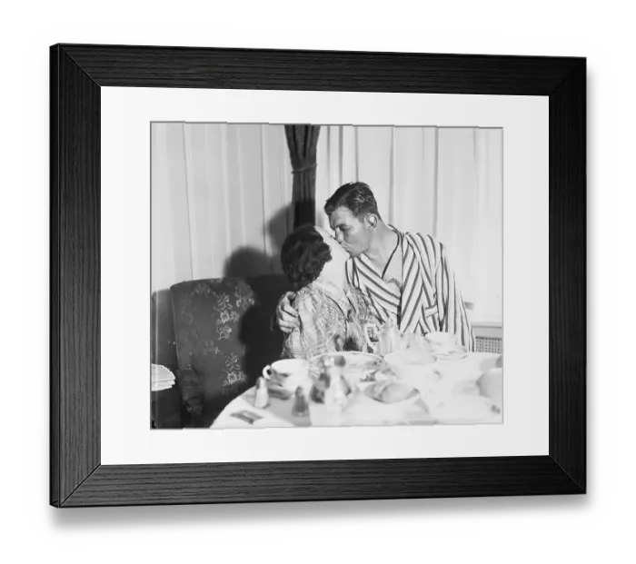 Framed Print : May and James Braddock Kissing Framed Print : May and James Braddock Kissing