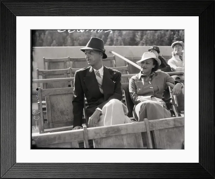 Framed Print : Mitchell Leisen with Katherine Demille Framed Print : Mitchell Leisen with Katherine Demille