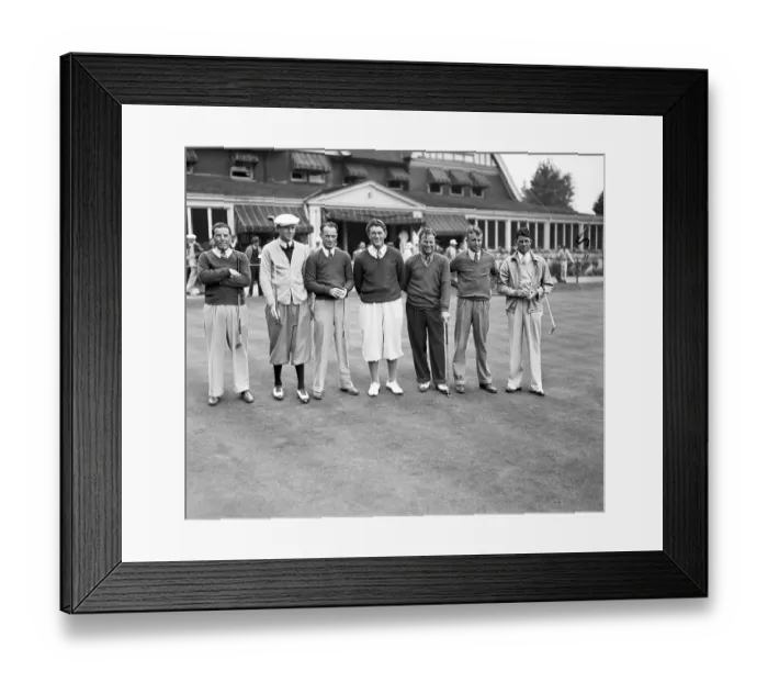 Framed Print : Golfers in Group Photo