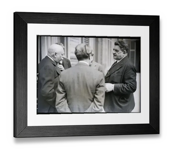 Framed Print : Fernand Bouisson Speaking with Edouard Herriot