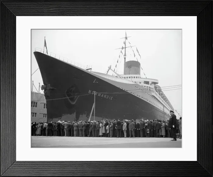 Framed Print : Line on Pier for Normandie Framed Print : Line on Pier for Normandie