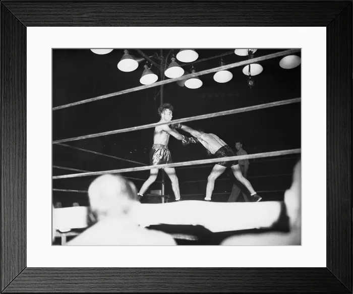 Framed Print : Jimmy McLarnin Punching Barney Ross Framed Print : Jimmy McLarnin Punching Barney Ross
