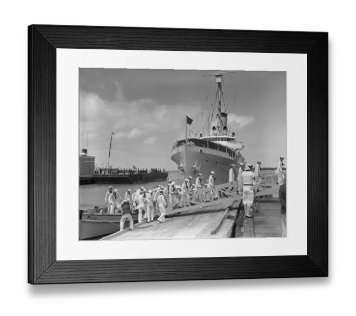 Framed Print : Soldiers Disembark Framed Print : Soldiers Disembark