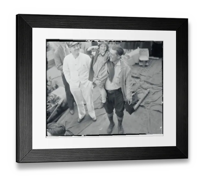 Framed Print : Father and Daughter with Travelers Framed Print : Father and Daughter with Travelers