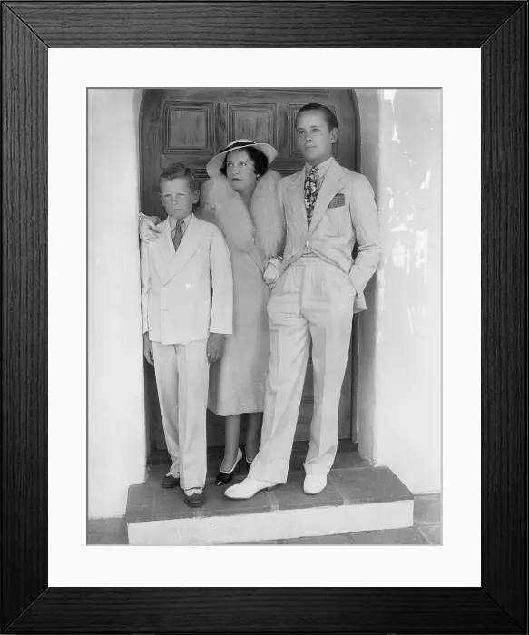 Framed Print : Portrait of Dorothea Livermore with Her Two Sons Framed Print : Portrait of Dorothea Livermore with Her Two Sons