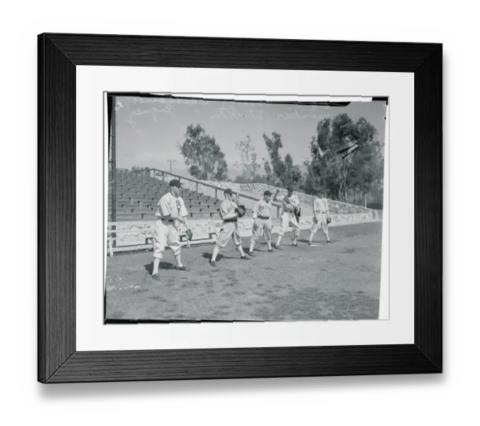 Framed Print : Chicago White Sox Practicing