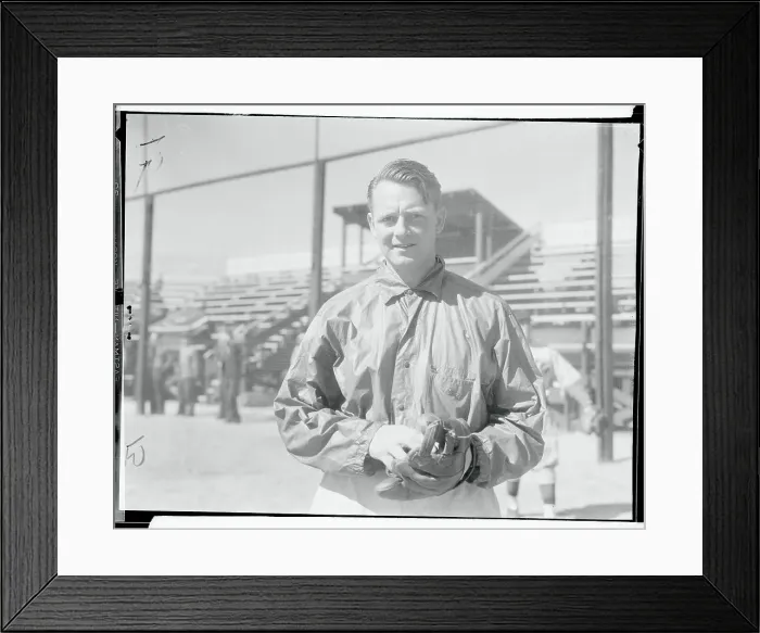 Framed Print : Portrait of Waite Hoyt Framed Print : Portrait of Waite Hoyt