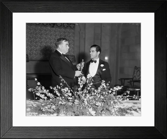Framed Print : Irvine Cobb Gives Oscar to Frank Capra Framed Print : Irvine Cobb Gives Oscar to Frank Capra