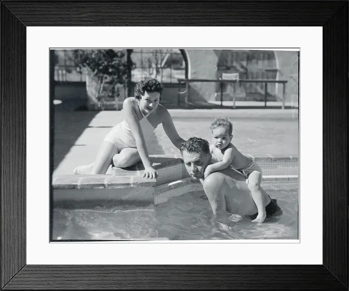 Framed Print : Wesley Ruggles and Arline Judge with Their Son Framed Print : Wesley Ruggles and Arline Judge with Their Son