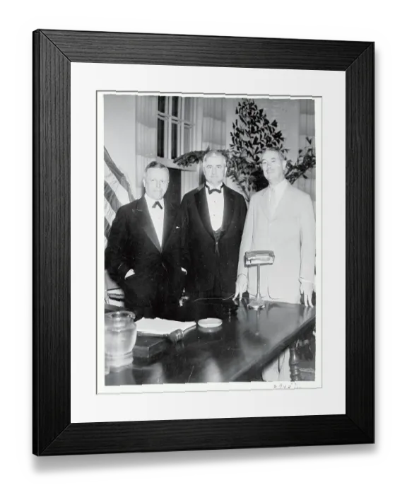 Framed Print : Robert McCormick with Committee 100 Members Framed Print : Robert McCormick with Committee 100 Members