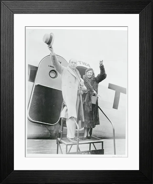 Framed Print : Sir Cedric Hardwicke and Mrs. Hardwick Waving Framed Print : Sir Cedric Hardwicke and Mrs. Hardwick Waving