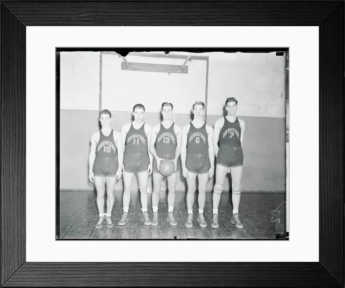 Framed Print : Duquesne Basketball Team Framed Print : Duquesne Basketball Team