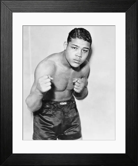 Framed Print : Joe Louis in Boxing Position Framed Print : Joe Louis in Boxing Position