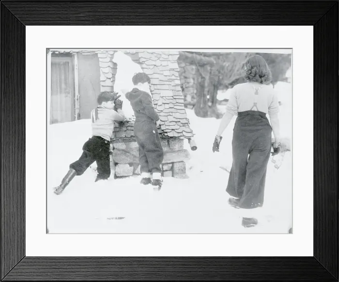 Framed Print : Paulette Goddard Playing With Charlie Chaplin's Children Framed Print : Paulette Goddard Playing With Charlie Chaplin's Children
