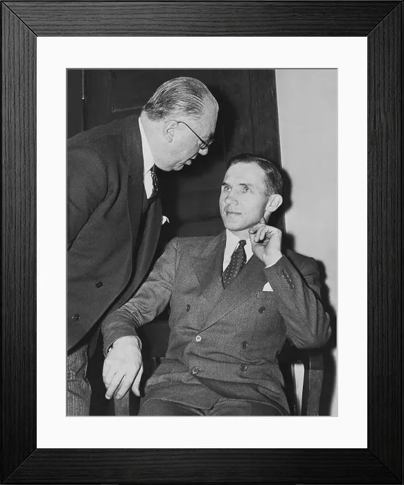Framed Print : Lawyer Questioning Defendant During Lindbergh Kidnapping Trial Framed Print : Lawyer Questioning Defendant During Lindbergh Kidnapping Trial