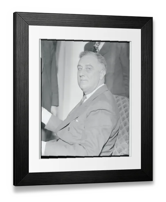 Framed Print : Portrait of Franklin D. Roosevelt Framed Print : Portrait of Franklin D. Roosevelt