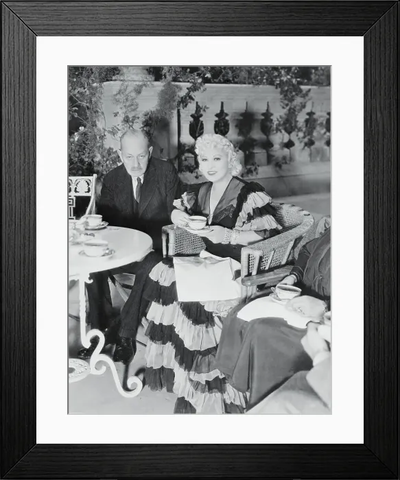 Framed Print : Mae West Having Tea with Lord Byng Framed Print : Mae West Having Tea with Lord Byng