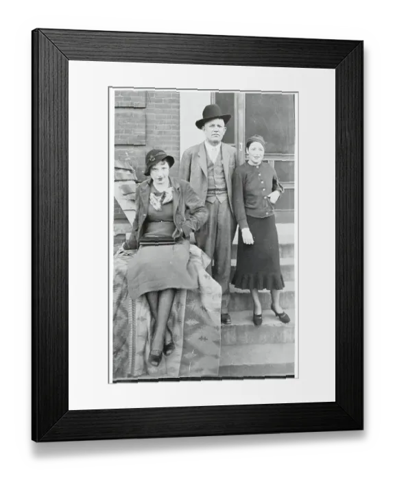 Framed Print : Gungirls Posing on Steps Framed Print : Gungirls Posing on Steps