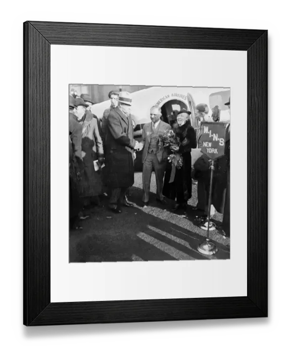Framed Print : Jimmy Doolittle Shaking Hands With Mayor Ellenstein Framed Print : Jimmy Doolittle Shaking Hands With Mayor Ellenstein