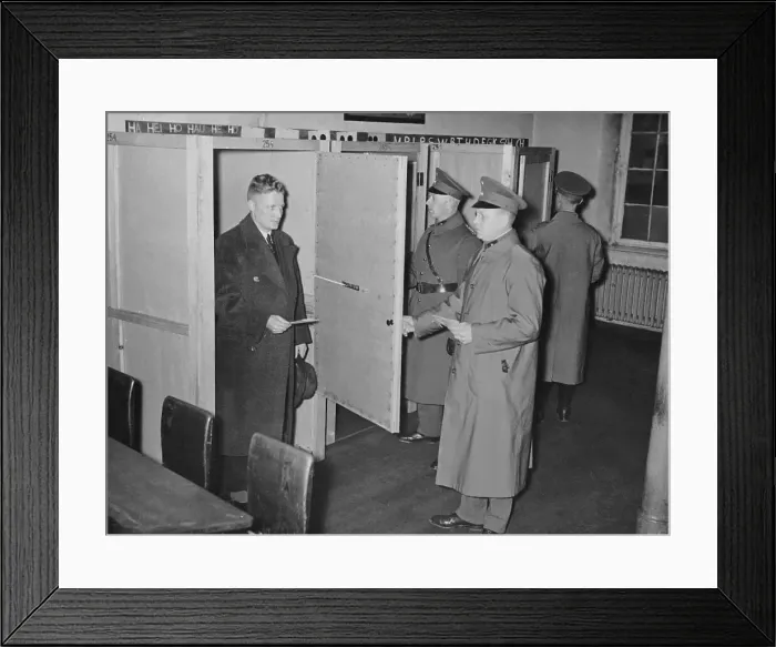 Framed Print : People Voting in Saar Framed Print : People Voting in Saar
