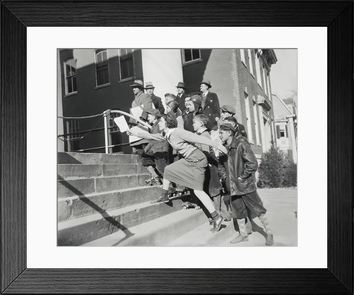 Framed Print : Messenger Dashing for Steps Framed Print : Messenger Dashing for Steps