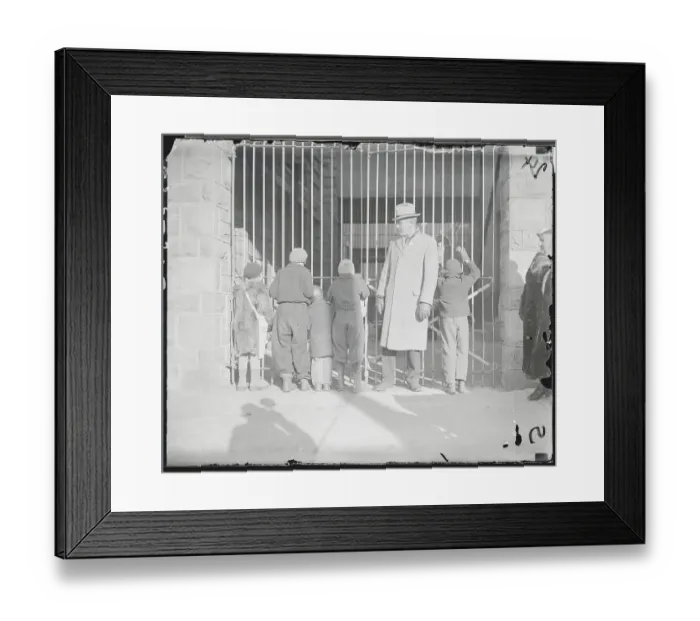 Framed Print : Spectators Outside of Hauptmann Trial Framed Print : Spectators Outside of Hauptmann Trial