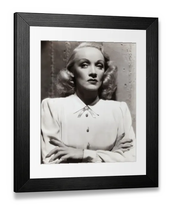 Framed Print : Marlene Dietrich Framed Print : Marlene Dietrich