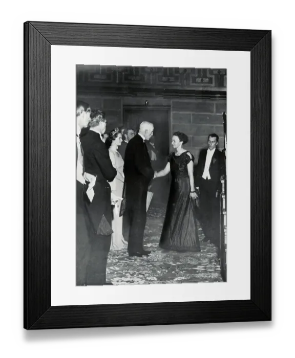 Framed Print : King Gustaf V Presenting Chemistry Nobel Prize Framed Print : King Gustaf V Presenting Chemistry Nobel Prize
