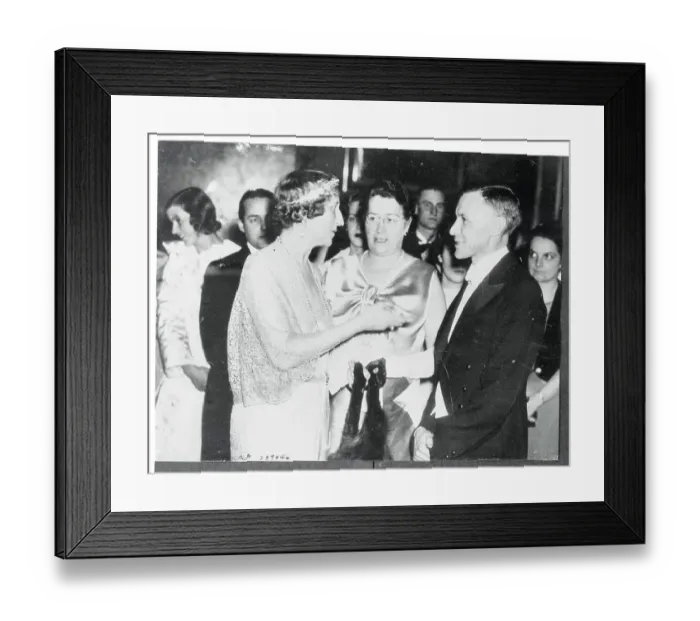 Framed Print : Nobel Prize Winners Attendees Talking Together Framed Print : Nobel Prize Winners Attendees Talking Together