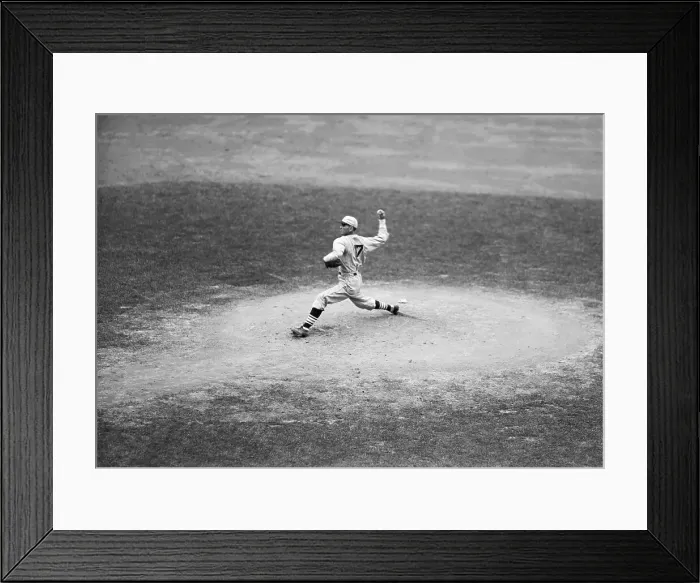 Framed Print : Action Shot Of Dizzy Dean Pitching Framed Print : Action Shot Of Dizzy Dean Pitching