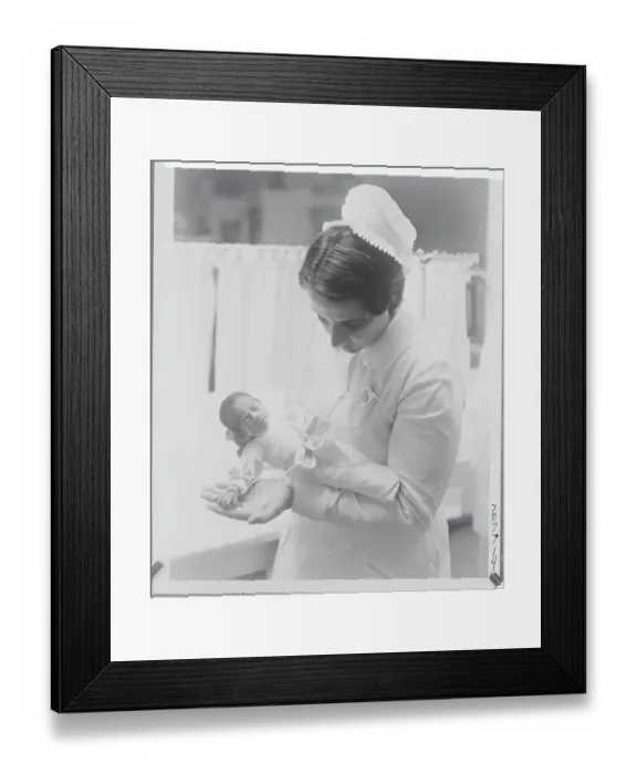 Framed Print : Hildegard Couney Holding Biago San Filipo Framed Print : Hildegard Couney Holding Biago San Filipo