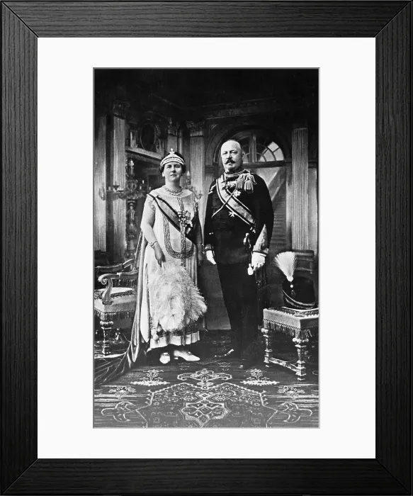 Framed Print : Portrait of Queen Wilhelmina and Prince Henry Framed Print : Portrait of Queen Wilhelmina and Prince Henry