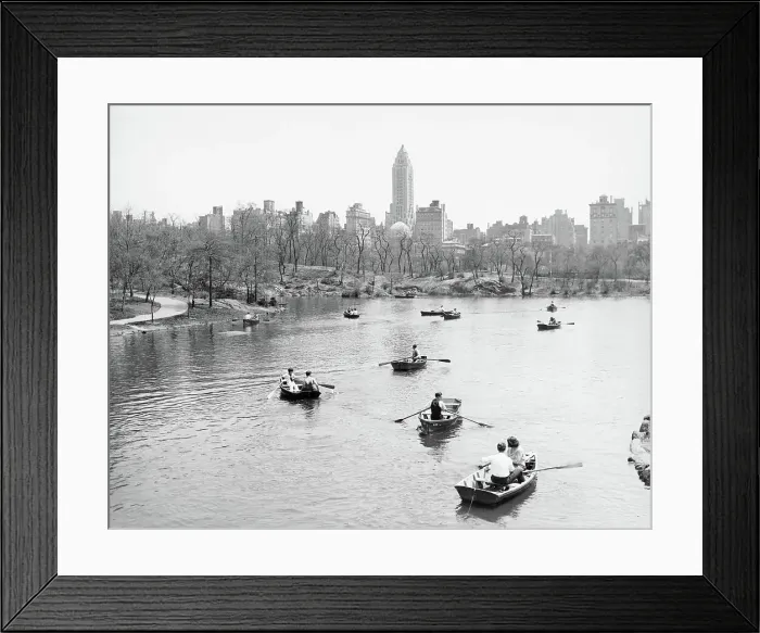 Framed Print : Lake in Central Park Framed Print : Lake in Central Park