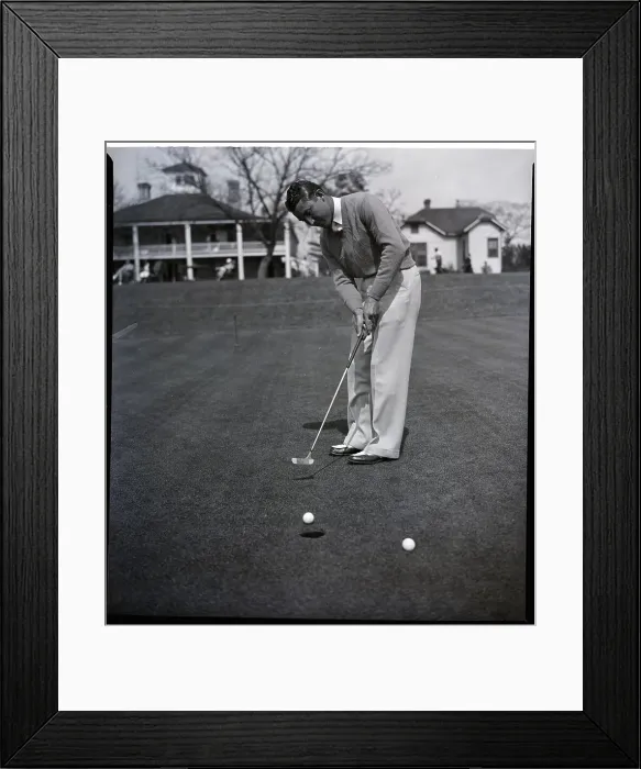 Framed Print : Ky Laffoon Putting in Masters Tourney Framed Print : Ky Laffoon Putting in Masters Tourney