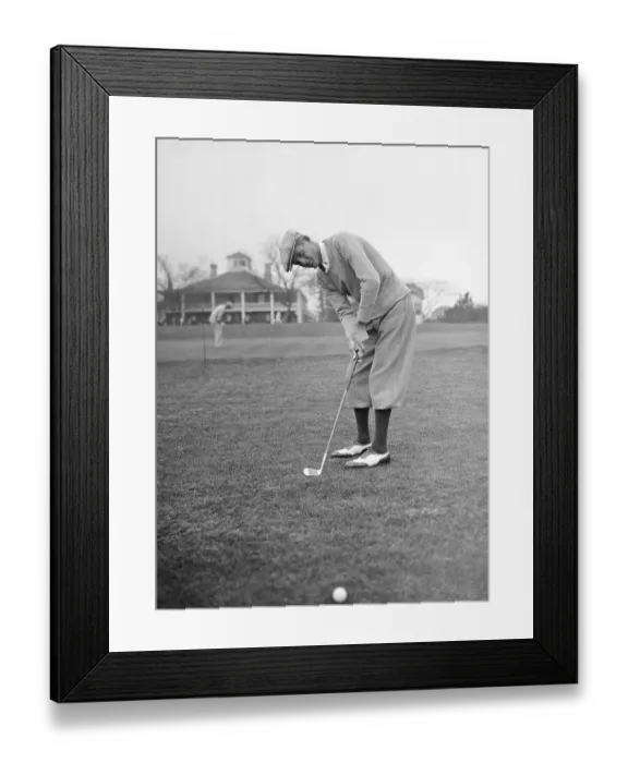 Framed Print : Horton Smith Putting Golf Ball Framed Print : Horton Smith Putting Golf Ball
