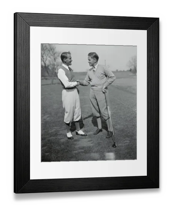 Framed Print : Bobby Jones Shaking Hands with Paul Runyan Framed Print : Bobby Jones Shaking Hands with Paul Runyan