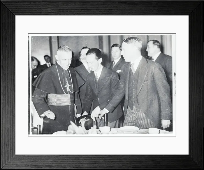 Framed Print : Joseph Goebbels with Dignitaries