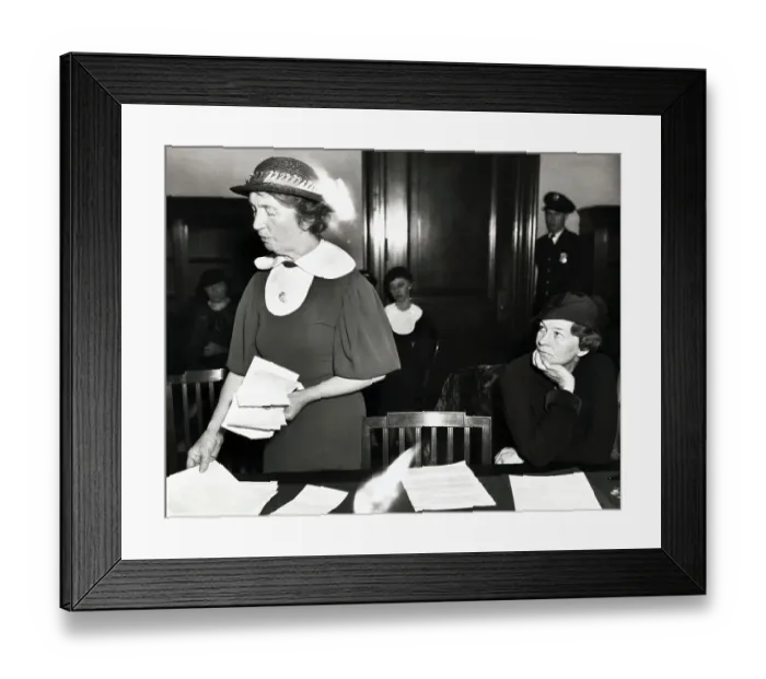 Framed Print : Margaret Sanger &Mrs Hepburn @Senate Framed Print : Margaret Sanger &Mrs Hepburn @Senate
