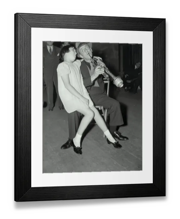 Framed Print : Baby Rose Marie and Jimmy Durante Framed Print : Baby Rose Marie and Jimmy Durante