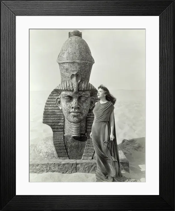Framed Print : Claudette Colbert in Cleopatra, 1934