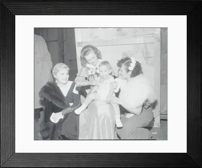 Framed Print : Lucille Lund, Neysa Nourse, baby Leroy, and Lois January Framed Print : Lucille Lund, Neysa Nourse, baby Leroy, and Lois January
