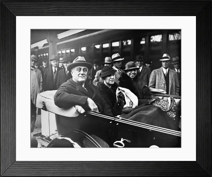 Framed Print : Roosevelt Returns to Washington Framed Print : Roosevelt Returns to Washington