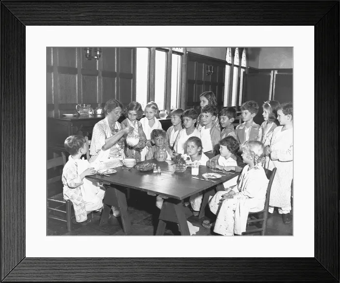 Framed Print : First Lady with Children Framed Print : First Lady with Children